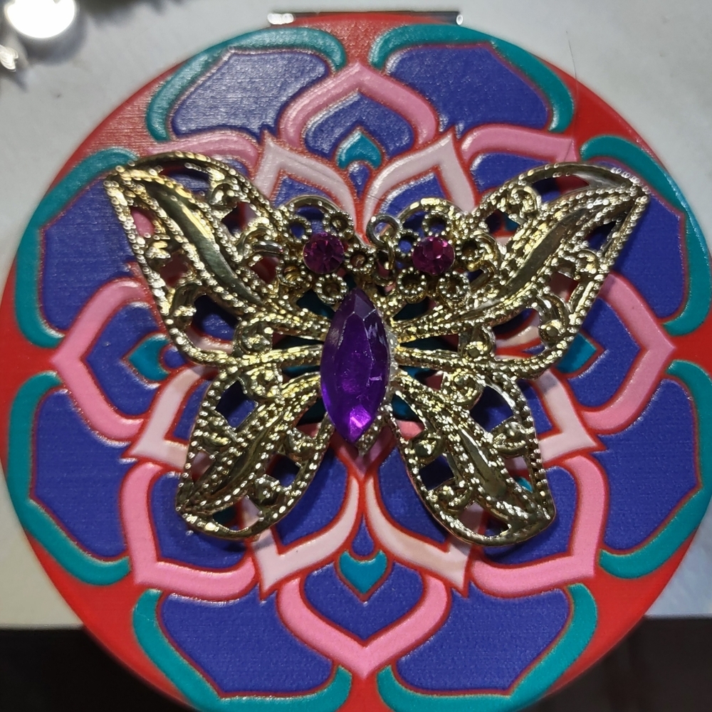 Embellished Jeweled Compact Makeup Mirror (cross-posted listing) - Picture 6 of 16